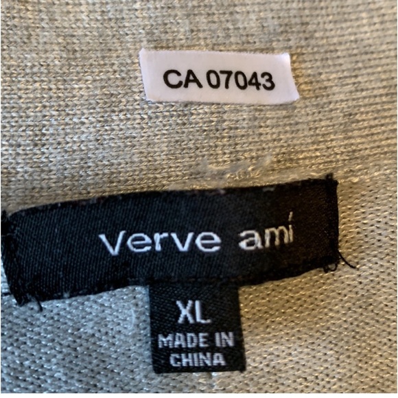 Grey Knit Sweater with Side Slits - Picture 3 of 8